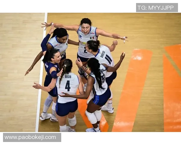 武汉羽毛球队在总决赛积分榜上以67分稳居第一名展现强劲实力